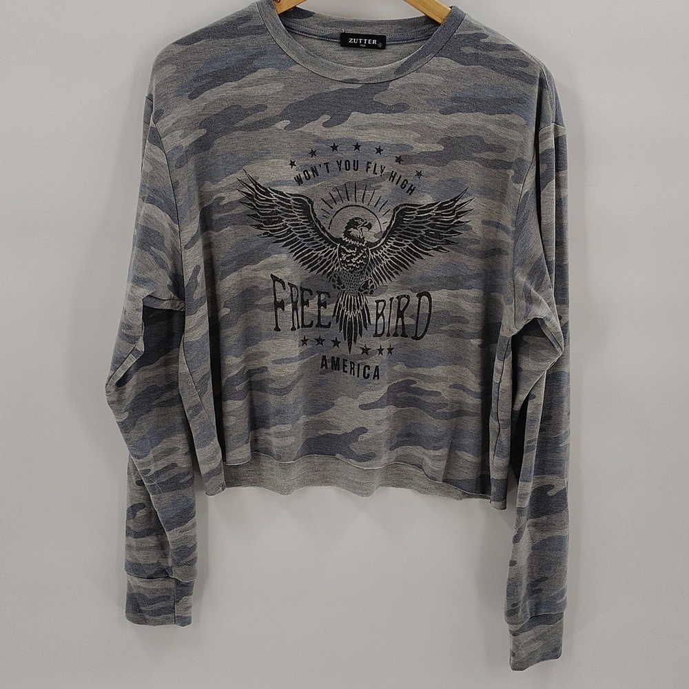 Zutter Freebird Oversized Small Graphic Logo Mineral Washed Camo Cropped Top